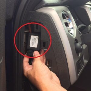 Plug In Vehicle Tracker Track Your Truck